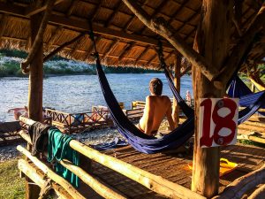 Chillen am Fluß in Vang Vieng