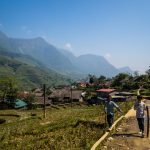 Jungs im Dorf Lao Chai