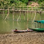 Spielende Kinder am Mekong